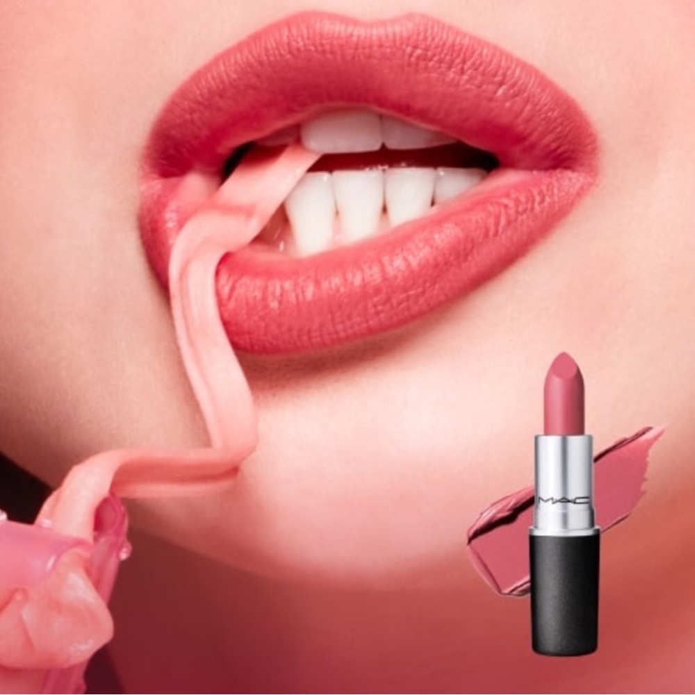 MAC Matte lipstick 668 FOREVER CURIOUS